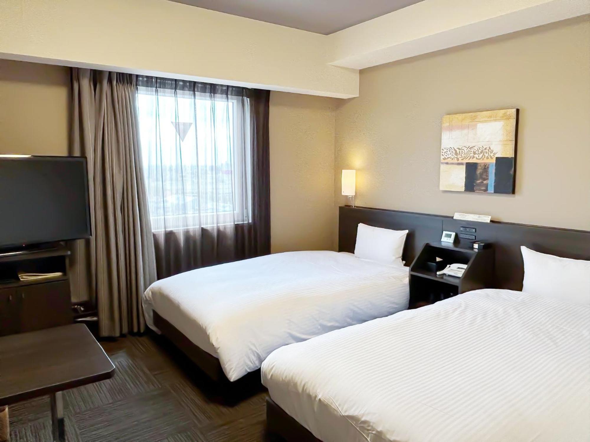 Hotel Route Inn Isehara Ooyama Inter -Kokudo 246 Gou- Zewnętrze zdjęcie