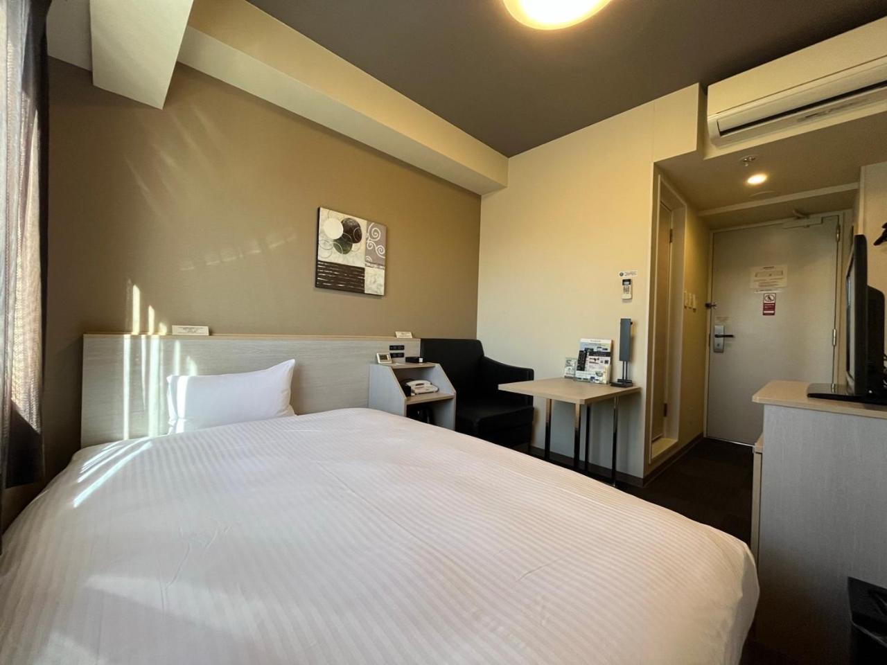 Hotel Route Inn Isehara Ooyama Inter -Kokudo 246 Gou- Zewnętrze zdjęcie